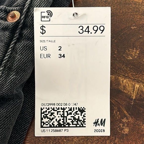 NWT H&M Mom Jeans - Picture 5 of 10